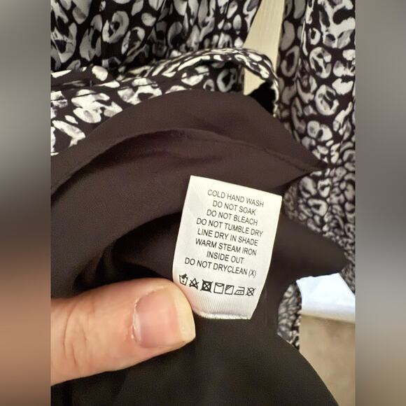 L'Academie Black and White Long Sleeve Mini Dress - Picture 7 of 10